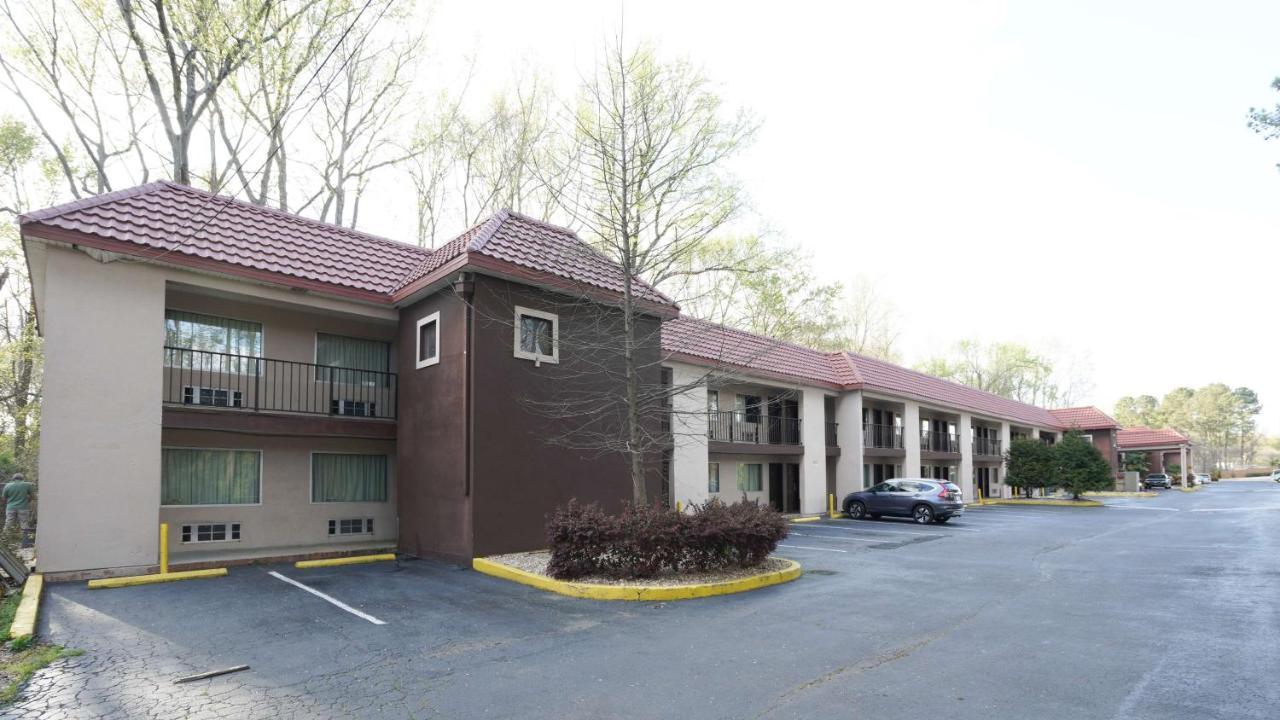 6 Ga Airport East Hotel Atlanta